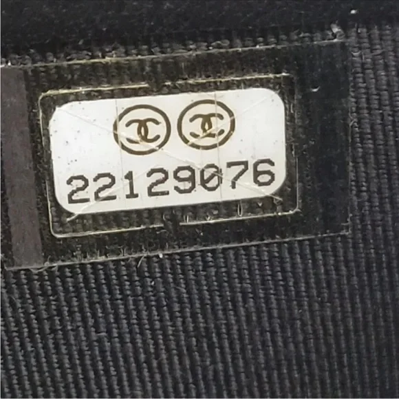 Chanel Chevron Wallet - Picture 2 of 2